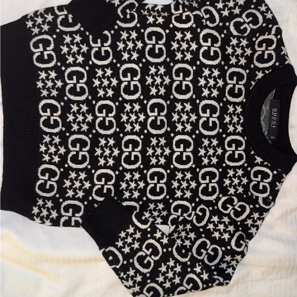 Gucci Monogram Black and White Sweater